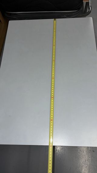 Escritorio blanco y negro