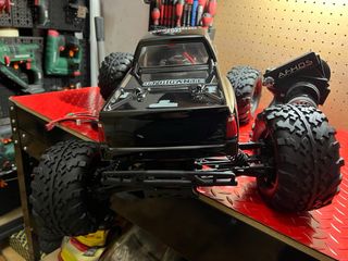 Auto RC HPI Savage XL 1/8 Brushless