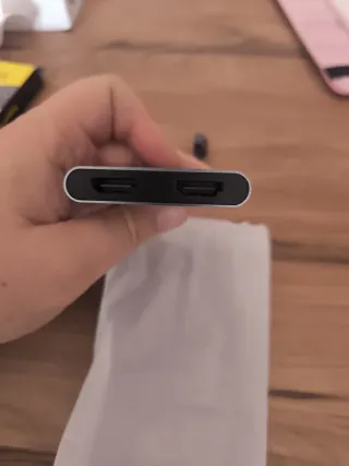 Adaptador USB-C HUB 2 en 1 HDTV