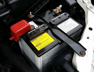 Verificatore di batterie auto ANSMANN - Analizzatore