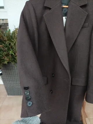 Abrigo largo lana oversize Zara marrón