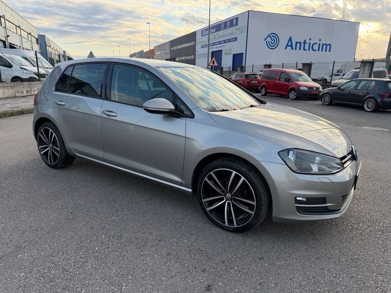 Volkswagen Golf 2013, foto 2