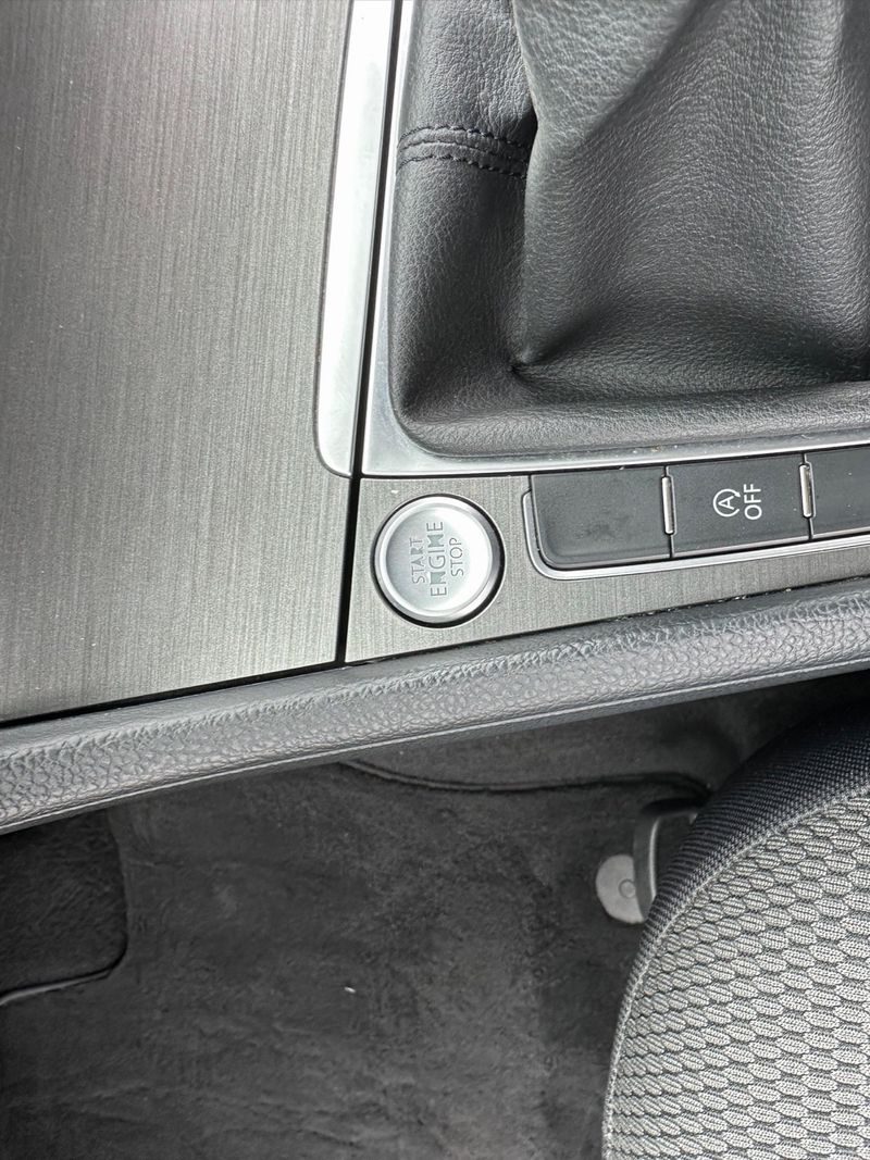 Volkswagen Golf 2013, foto 26