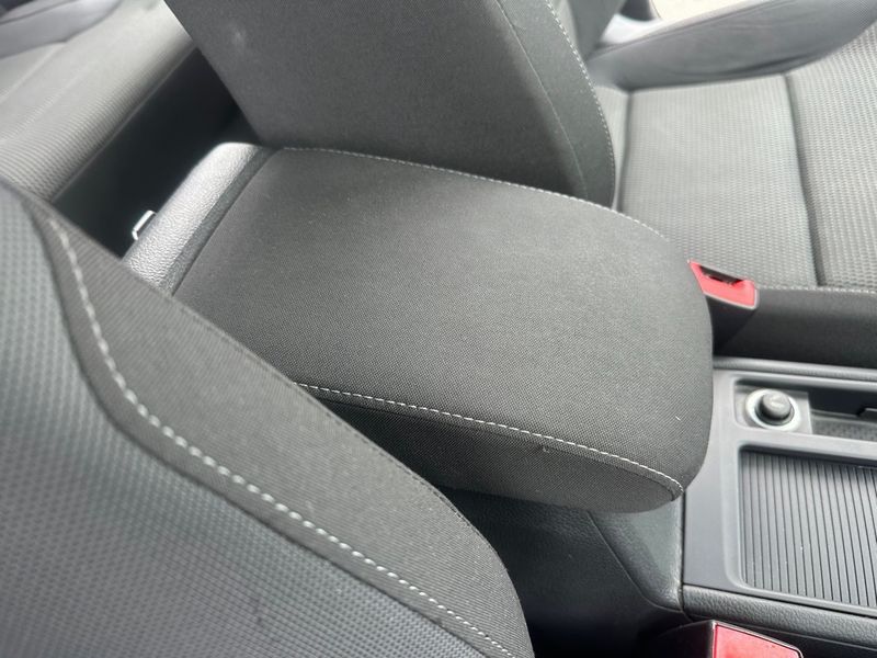 Volkswagen Golf 2013, foto 24
