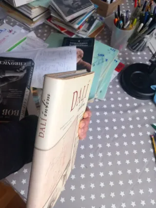 Dali Intim: Dibuixos, apunts i paraules