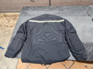 Chaqueta de moto JTS negra