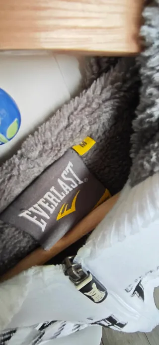 Chaqueta Everlast Blanca con Cremallera