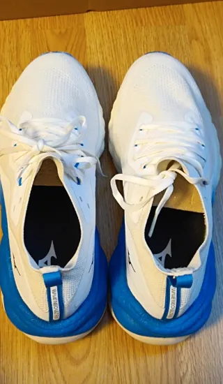 Mizuno Wave Neo Ultra – Excelente estado