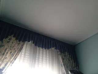 Cortinas y visillos beige y azul