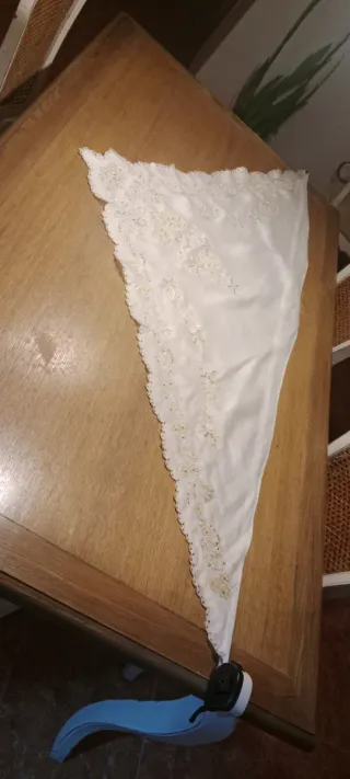 Manteletas de Fallera de seda.