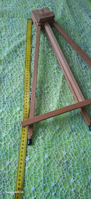 Cavalletto da pittura in legno richiudibile