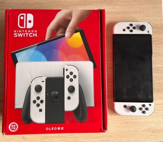 Nintendo Switch OLED Bianca