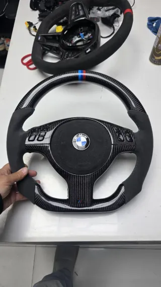 Volante BMW E46 M Carbono y Alcántara