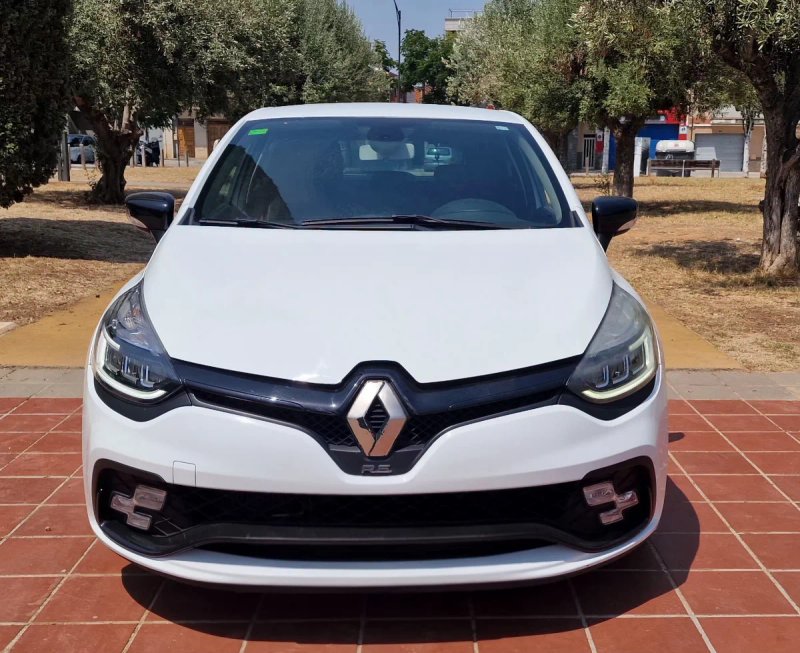 Renault Clio 1.6 Energy RS Trophy EDC 2017, foto 4