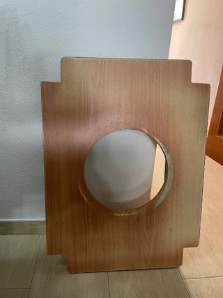 Mesa de comedor de madera