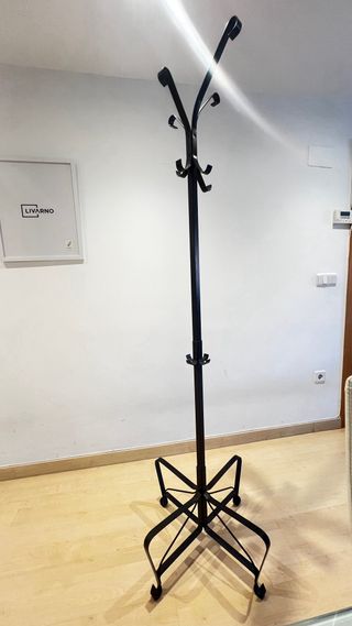 Perchero de pie metálico negro recibidor / ropa