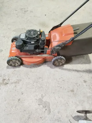 Cortacésped Profesional Husqvarna Naranja