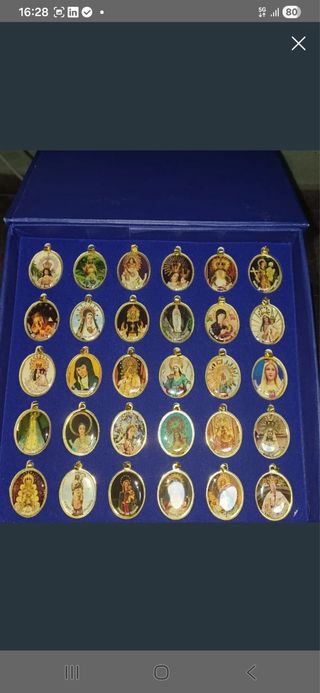 Colección 30 Colgantes Vírgenes