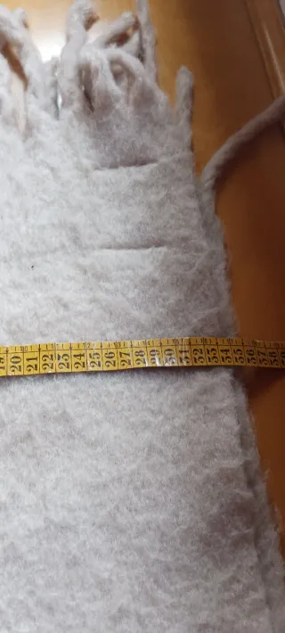 Bufanda beige de ese O ese. Grande 35x175