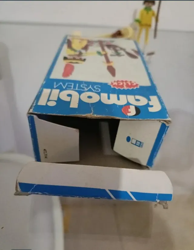 Famobil Indio con Canoa 3352