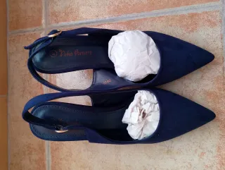 Zapatos de tacón azul terciopelo