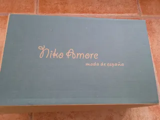 Zapatos de tacón azul terciopelo