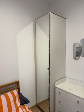 Armarios IKEA PAX con puertas de espejo
