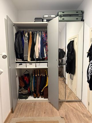 Armarios IKEA PAX con puertas de espejo