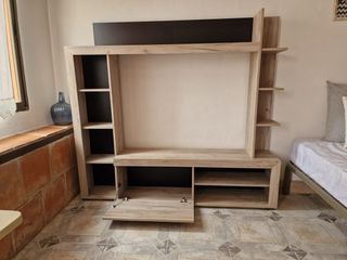 Mueble salón roble.