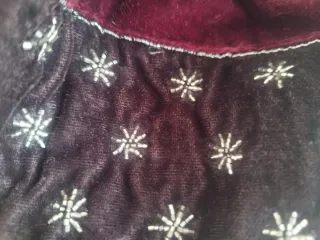 Bolso bombonera Zara terciopelo bordado a estrenar