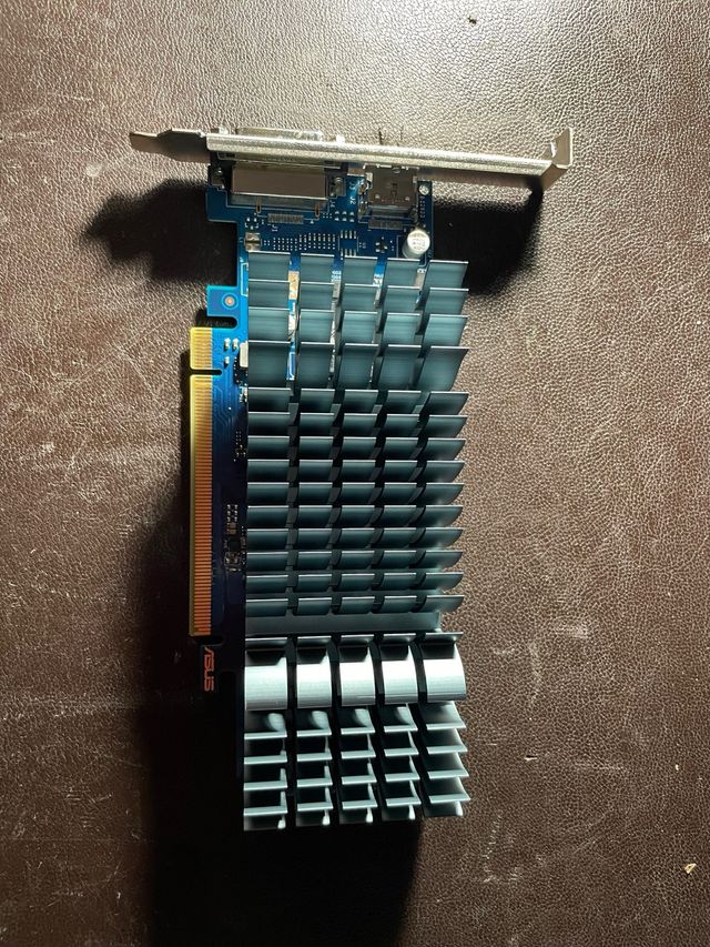 Tarjeta Gráfica Asus GeForce GT1030 2GB