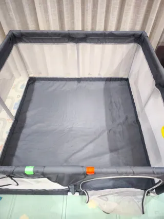 Parque infantil para bebés y niños