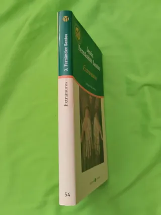 EXTRAMUROS, JESÚS FERNÁNDEZ SANTOS