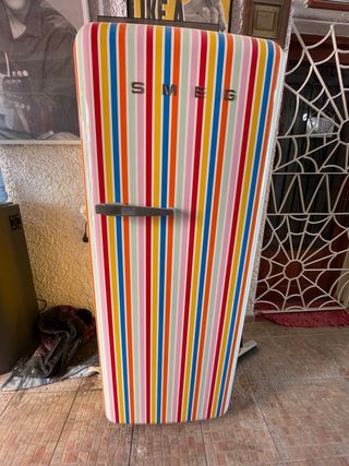 Nevera Smeg Rayas Multicolor