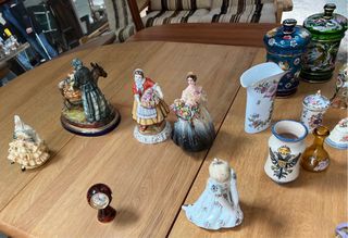 Lote Antigüedades Cerámica Figuras Jarrones peyro