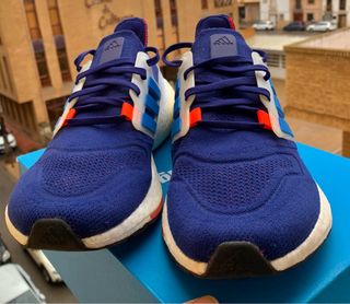 Adidas UltraBoost 22 Legacy Indigo Azul
