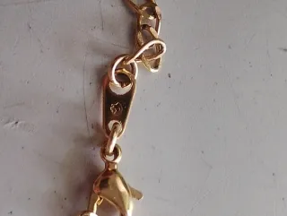 Cadena Majorica bañada en oro con perla