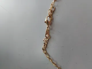 Cadena Majorica bañada en oro con perla