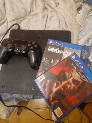 PS4 Slim 1TB Negra + 2 Juegos+2 mandos