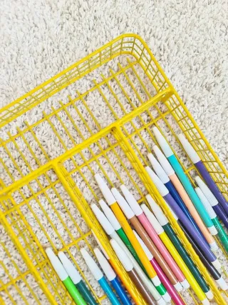 Organizador de metal estilo POP.