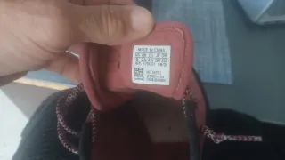Pies de gato 5.10 NIAD Talla 41 (7.5 UK)
