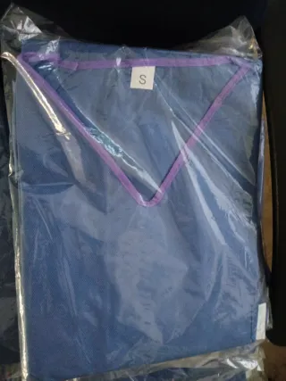 Pijama Quirúrgico Desechable Azul Varias tallas.