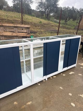 Mostrador para tienda aluminio blanco