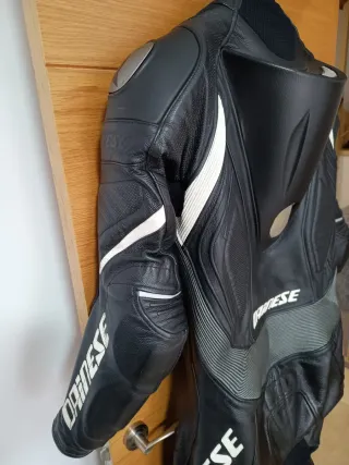 Mono Dainese Laguna Seca Talla 48