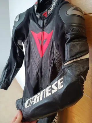 Mono Dainese Laguna Seca Talla 48