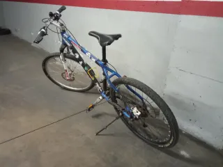 Bicicleta de montaña Kwadro