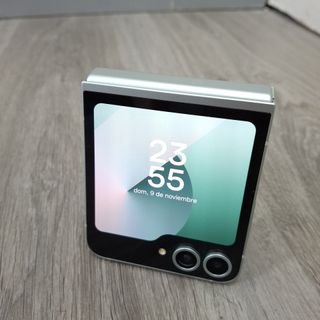 SAMSUNG GALAXY Z FLIP 6