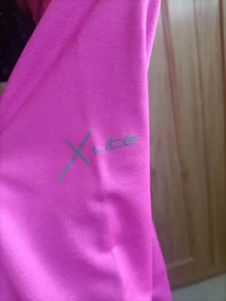 Cortavientos Trekking Mujer Rosa