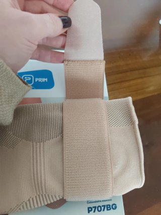 Tutore braccio elastico aqtivo skin