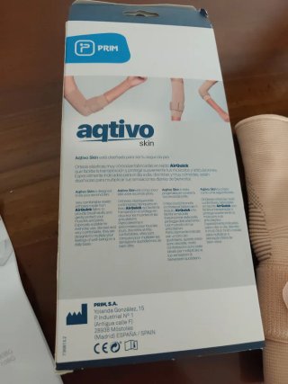 Tutore braccio elastico aqtivo skin